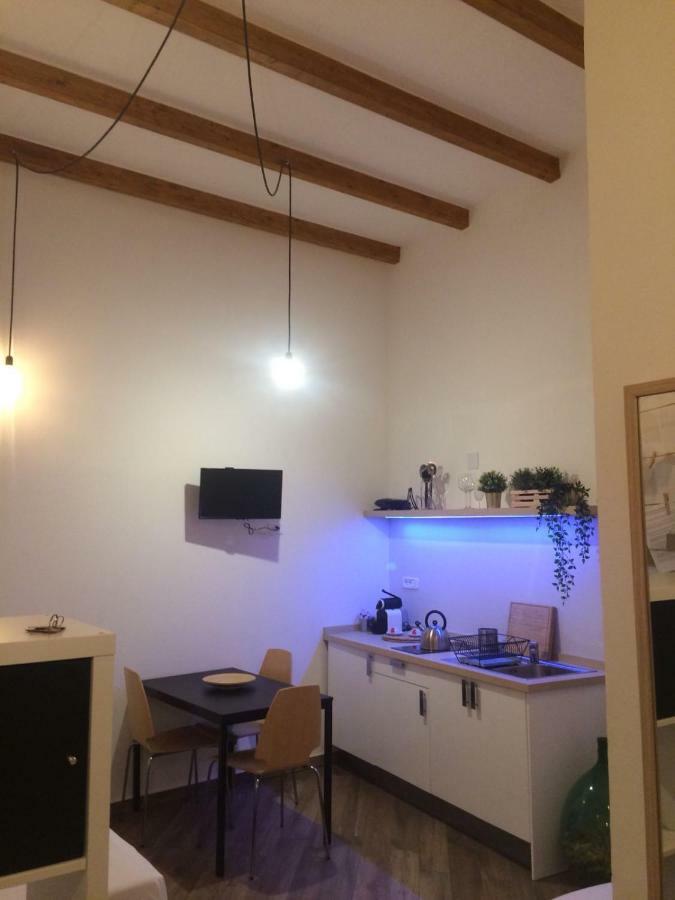 דירות סלרנו Casa Vittoria מראה חיצוני תמונה